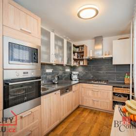 Prodej byty 3+1, 63 m2 -  Praha -  Krč / 19449529