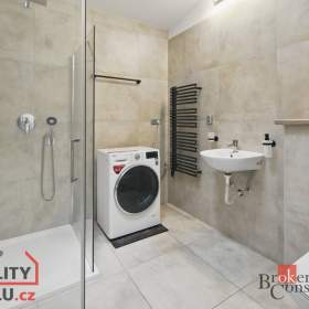 Foto inzerátu Prodej rodinné domy, 206 m² - Pchery - Humny