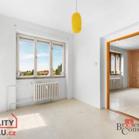 Prodej byty 3+1, 68 m2 -  Srch / 19452769