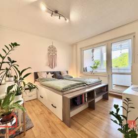 Prodej byty 3+1, 68 m2 -  Jirkov / 19453271