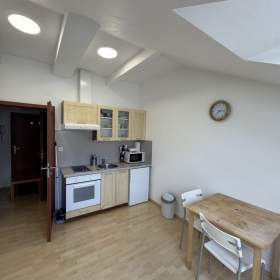 Pronájem byty 1+kk, 22 m2 -  Brno -  Zábrdovice / 19457626