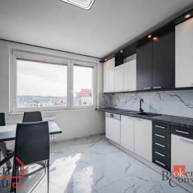 Prodej byty 3+1, 74 m2 -  Praha -  Černý Most / 19458019