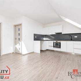 Pronájem byty 2+kk, 39 m2 -  / 19458106