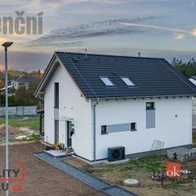 Prodej rodinné domy, 125 m² -  Sezemice -  Počaply / 19458397