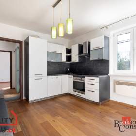 Pronájem byty 2+kk, 34 m2 -  / 19460015
