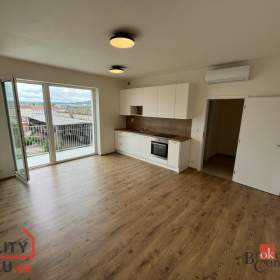Pronájem byty 1+kk, 32 m2 -  / 19467199