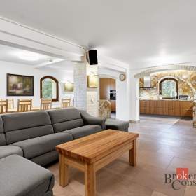 Foto inzerátu Prodej rodinné domy, 231 m² - Nejdek - Bernov