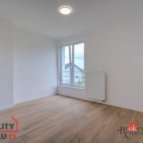 Foto inzerátu Prodej rodinné domy, 181 m² - Neveklov - Nebřich