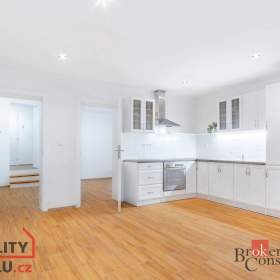 Pronájem byty 2+kk, 49 m2 -  / 19473976