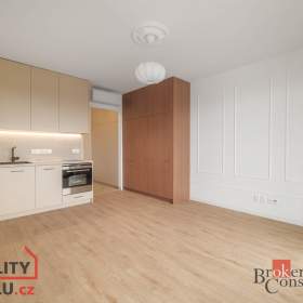 Pronájem byty 1+kk, 34 m2 -  Plzeň -  Jižní Předměstí / 19478835