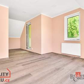 Foto inzerátu Prodej rodinné domy, 202 m² - Smolné Pece