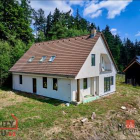 Foto inzerátu Prodej rodinné domy, 202 m² - Smolné Pece