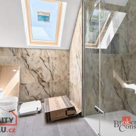 Foto inzerátu Prodej rodinné domy, 202 m² - Smolné Pece