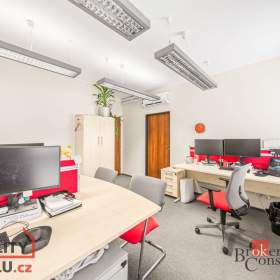 Foto inzerátu Pronájem kanceláře, 236 m2 - Plzeň
