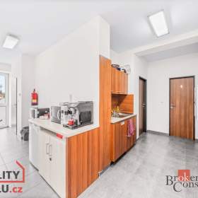 Foto inzerátu Pronájem kanceláře, 236 m2 - Plzeň