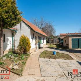 Foto inzerátu Prodej rodinné domy, 240 m² -
