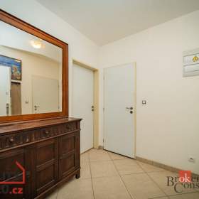 Foto inzerátu Prodej byty 2+kk, 66 m² - Praha - Uhříněves