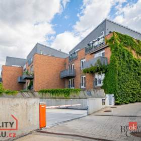 Foto inzerátu Prodej byty 2+kk, 66 m² - Praha - Uhříněves