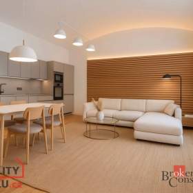 Prodej byty 2+kk, 71 m2 -  Praha -  Nusle / 19508260