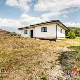 Foto inzerátu Prodej rodinné domy, 120 m² - Čebín