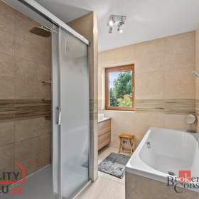 Foto inzerátu Prodej rodinné domy, 221 m² - Mokrovousy