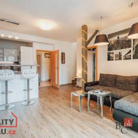 Pronájem byty 4+kk, 95 m2 -  / 19517426