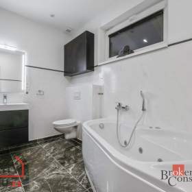 Foto inzerátu Prodej rodinného domu 178 m², Podolí