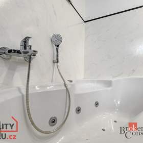 Foto inzerátu Prodej rodinného domu 178 m², Podolí