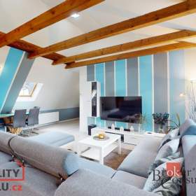 Foto inzerátu Prodej rodinného domu 240 m², Chomutov