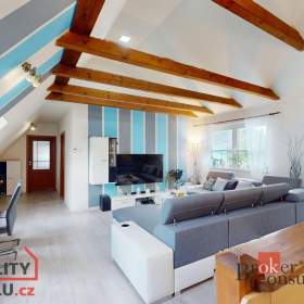 Foto inzerátu Prodej rodinného domu 240 m², Chomutov