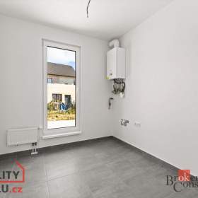 Foto inzerátu Prodej rodinného domu 153 m², Chýně