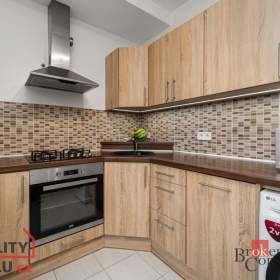 Prodej bytu 3+1 65 m², Planá / 19538716
