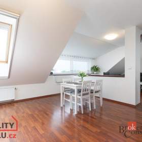 Foto inzerátu Prodej bytu 3+kk 120 m², Babice