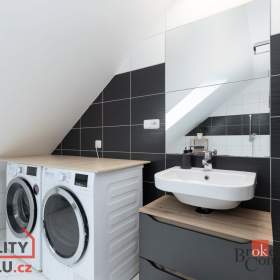 Foto inzerátu Prodej bytu 3+kk 120 m², Babice