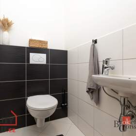 Foto inzerátu Prodej bytu 3+kk 120 m², Babice
