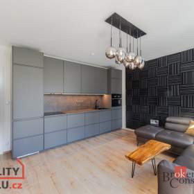 Prodej bytu 2+kk 53 m2, Praha / 19541579