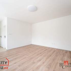 Foto inzerátu Prodej bytu 3+kk 61 m², Rousínov
