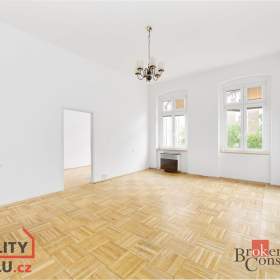 Prodej bytu 2+1 57 m2, Karlovy Vary / 19543805