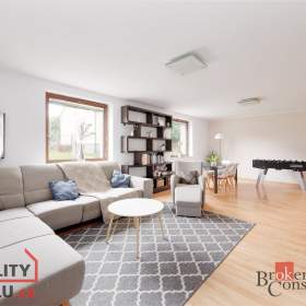 Foto inzerátu Prodej rodinného domu 231 m2, Starý Plzenec