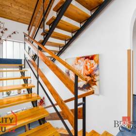 Foto inzerátu Prodej rodinného domu 260 m², Plzeň