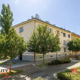 Prodej bytu 3+kk 72 m2, Hodonín / 19550309