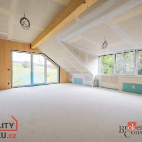 Foto inzerátu Prodej bytu 1+kk 46 m², Dolní Morava