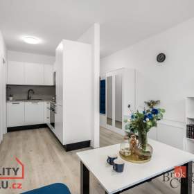 Prodej bytu 2+kk 36 m2, Praha / 19553188