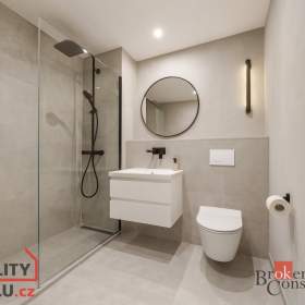 Foto inzerátu Prodej činžovního domu 965 m², Dvůr Králové nad Labem