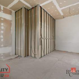 Foto inzerátu Prodej činžovního domu 965 m², Dvůr Králové nad Labem