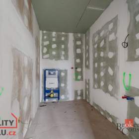 Foto inzerátu Prodej činžovního domu 965 m², Dvůr Králové nad Labem