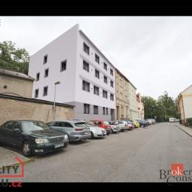 Prodej činžovního domu 965 m², Dvůr Králové nad Labem / 19553339