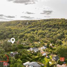 Foto inzerátu Prodej stavebního pozemku 1 241 m², Mníšek pod Brdy