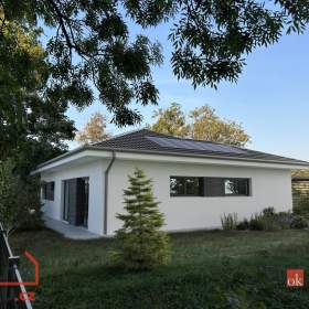 Foto inzerátu Prodej stavebního pozemku 750 m², Litobratřice