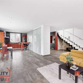 Prodej rodinného domu 220 m², Vodochody / 19558225